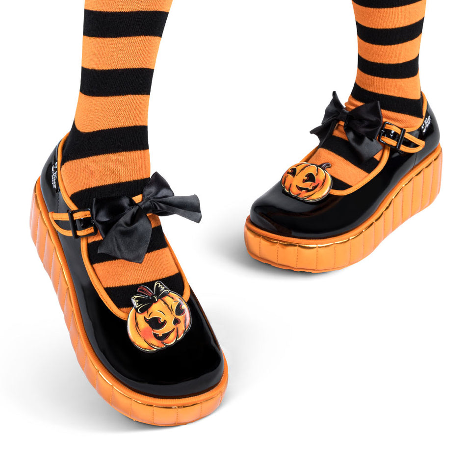 Hot chocolate design 2025 pumpkinette platforms free uk postage uk4