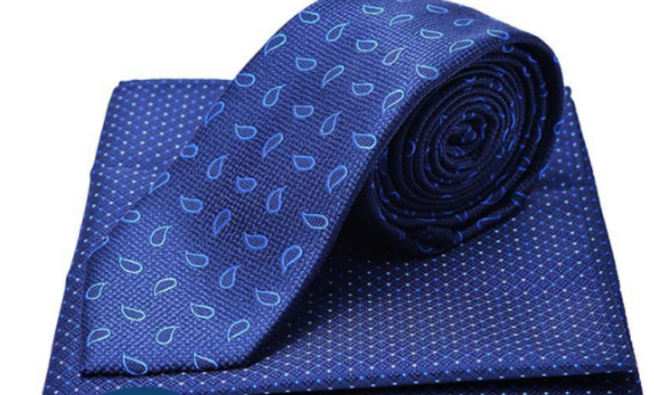 Lambretta gents discounted micro paisley tie and spotted pocket square £10 plus postage