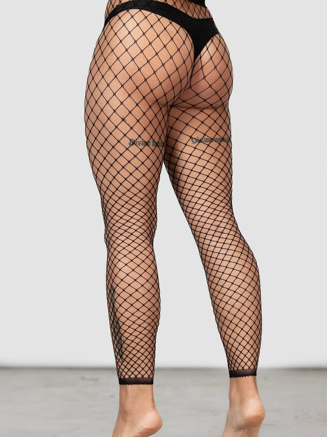 Kill Star fishnet tights all caught up