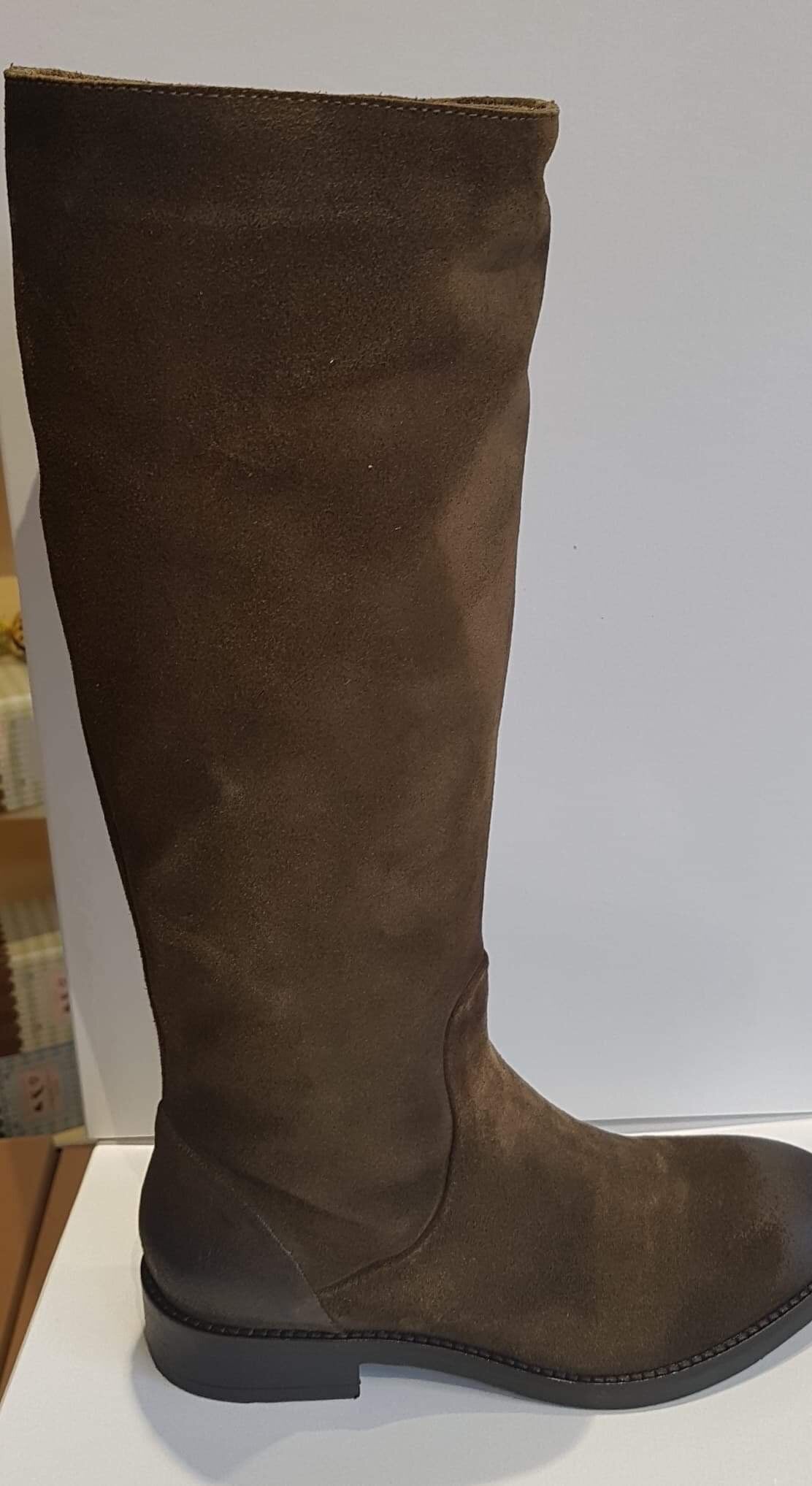 Alisa Bianchini Olive boots £199 now £86.99 no boxes very slim fit Italian sale