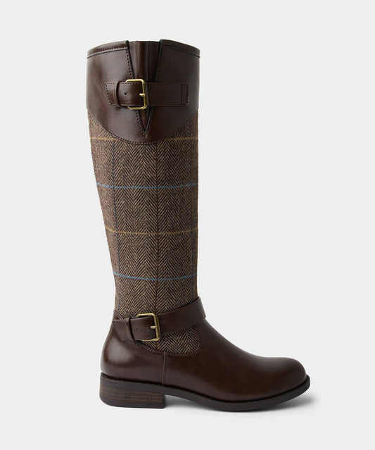County Walks Long Boots: Brown / Upper: 95% Microfibre, 5% PU, Lining & Sock: 100% Textile, Outsole: 100% TPR, Sock: 100% PU / 7