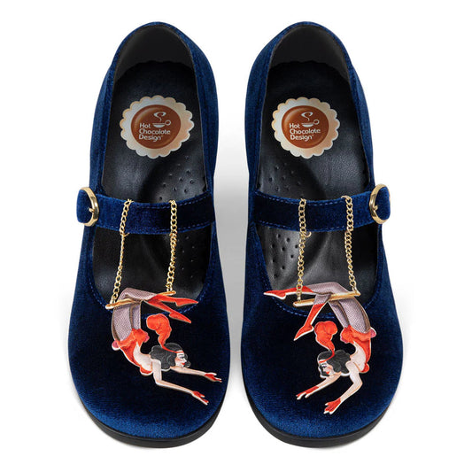 Hot chocolate design 2025 le dames circus in stock
