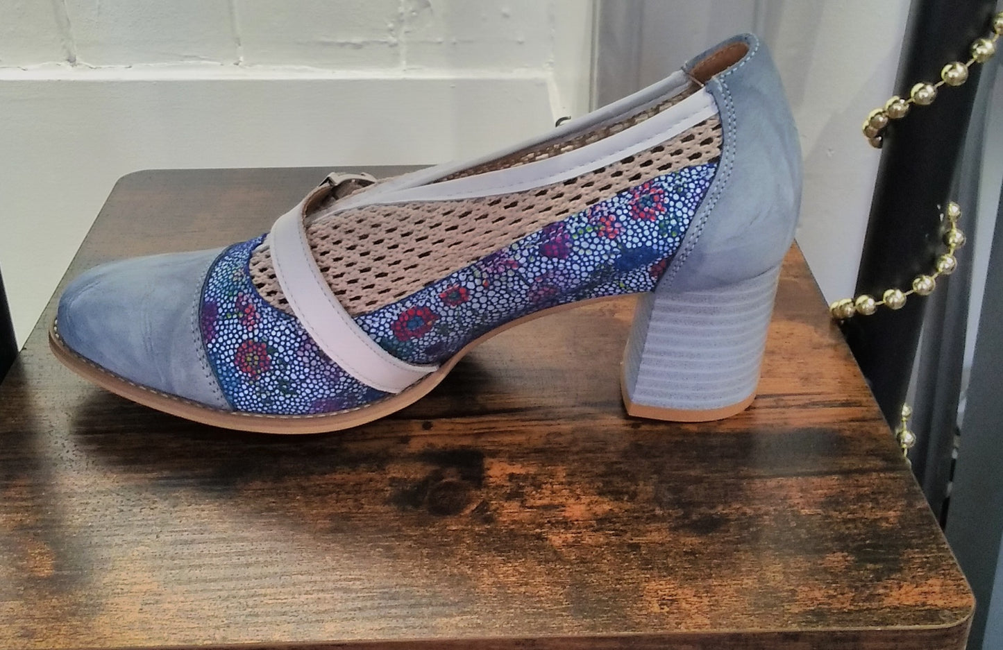Maciejka blue mid heel